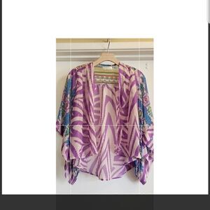 Jelous tomato light and flowy cardigan